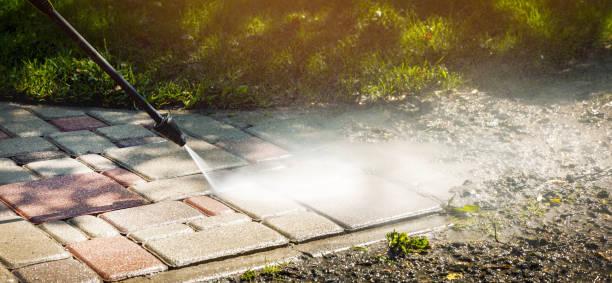 Best Pool Deck Cleaning  in Rock Island, IL